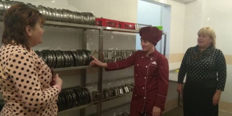 Тепло и вкусно. В Еланецкой школе отремонтировали пищеблок