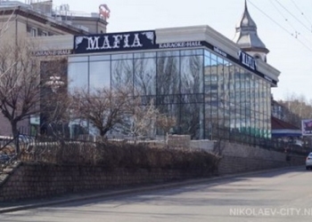 Часть проспекта Центрального у «Мафии» «исчезла» из перечня объектов рекреационных зон. Чиновники будут разбираться почему