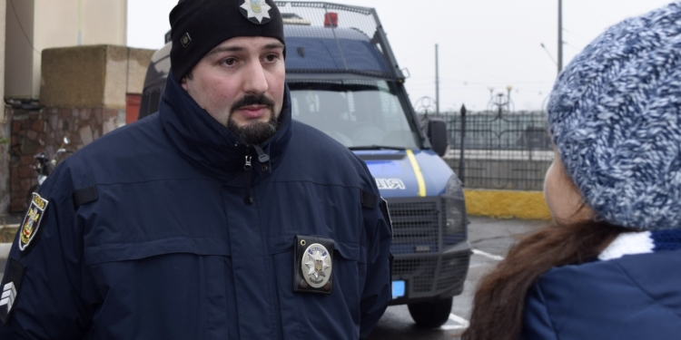 В патрульной полиции Николаева отрицают факт жестокого избиения молодых людей патрульными. Но служебное расследование проводят