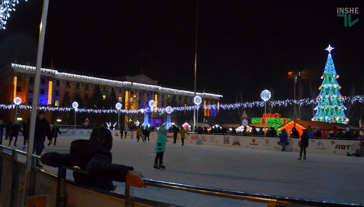 «Николаевская елка 2019»: на Соборной площади зажгли Главную городскую елку 31