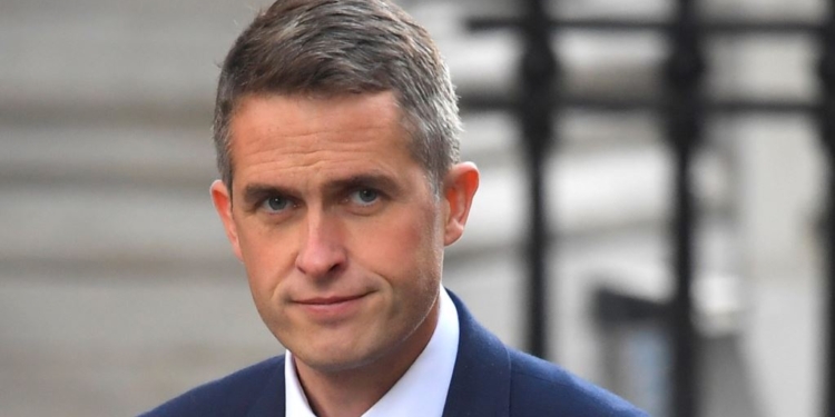 Министр обороны Британии: Свободный мир должен стоять плечом к плечу с Украиной