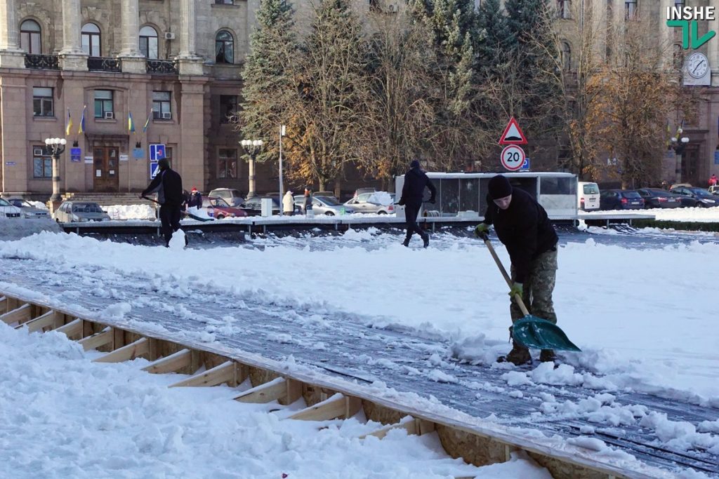 Отмечать новогодние праздники Николаев начнет с 19 декабря, невзирая на военное положение 23