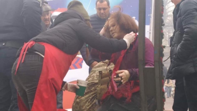 На рождественской ярмарке во Львове произошел взрыв, есть пострадавшие 9