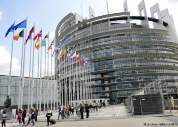 Закрыть доступ судам РФ в случае блокировки Азовского моря. Что еще в отчете Европарламента по Украине