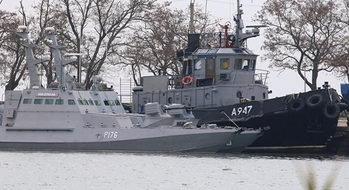 Российский суд отказался предоставить пленному украинскому моряку переводчика