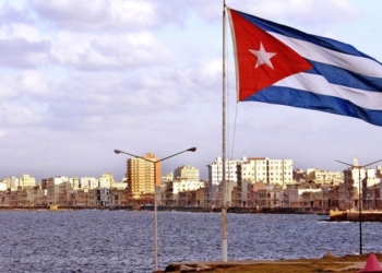 Парламент Кубы одобрил проект новой конституции страны, в которой появились понятия «частная собственность», «частный бизнес» и даже «однополые браки»