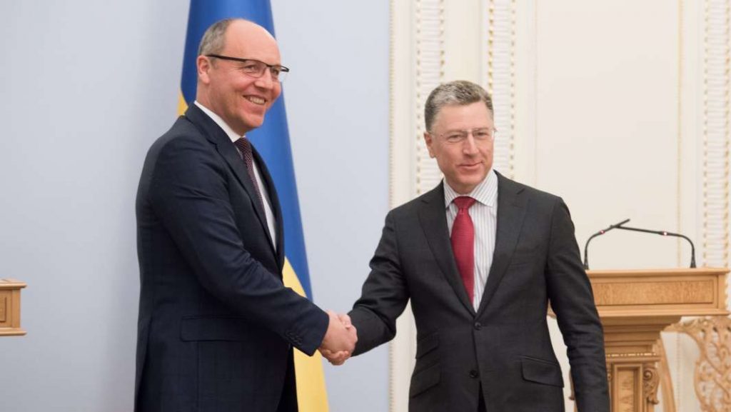 Волкер рассчитывает на непродление в Украине военного положения 1