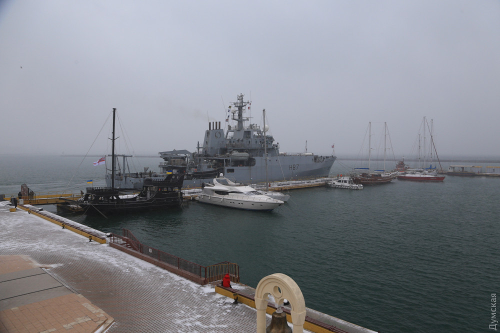 Британский корабль НАТО пришвартовался в Одессе 9