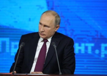 Путин заявил, что Порошенко рассчитывал на гибель украинских моряков, чтобы повысить свой рейтинг