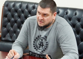 О перевозках с политическим привкусом: в Вознесенске депутат от БПП обвиняет мэра в лоббировании интересов «Вознесенскавтотранс», мэр Луков называет обвинителя «черным перевозчиком»