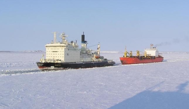 Вслед за Керченским проливом Россия перекрыла Севморпуть