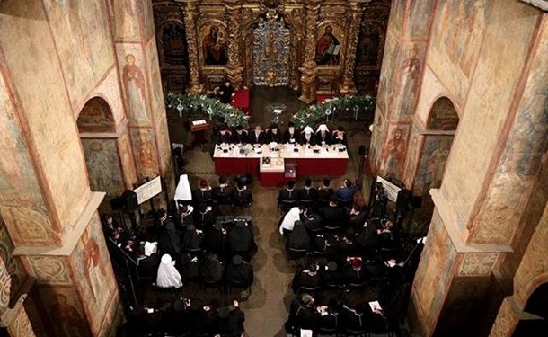 Появилось фото заседания Объединительного собора