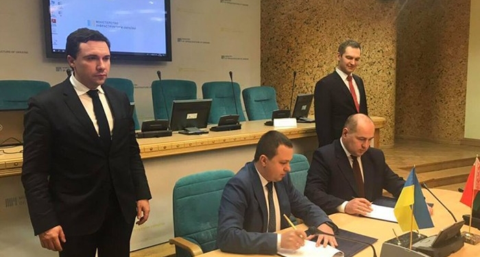 Николаевская судоходная компания начнет перевозить грузы из Беларуси по Днепру