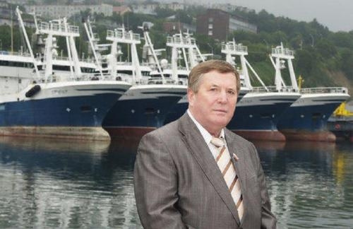 Российский миллиардер – “единорос” выпал из окна 12 этажа в Москве