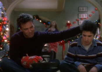 Журналист нашел самые ужасные рождественские фильмы — и посмотрел их за один день