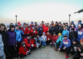 В российском Владивостоке мэрия поручила «организовать участие» бюджетников в еженедельной зарядке с губернатором