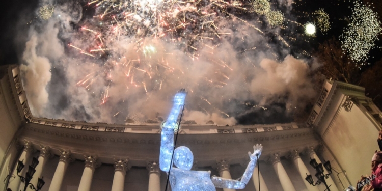 В Одессе стартовал красочный фестиваль света