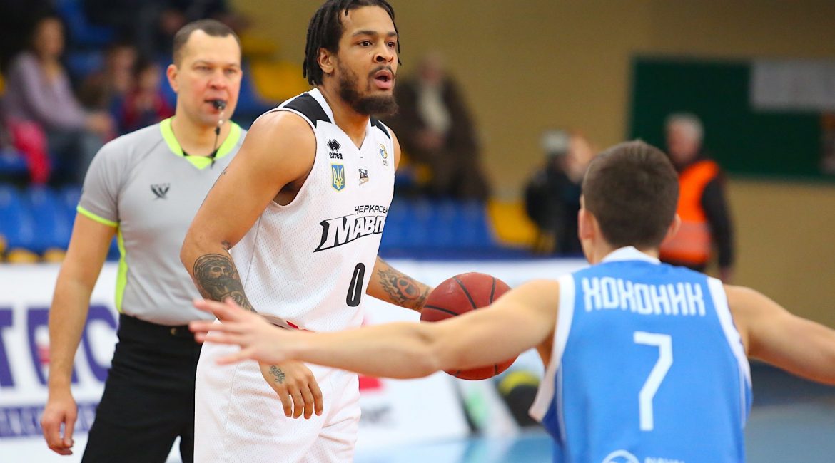 МБК «Николаев» не одолел «Черкасских Мавп»