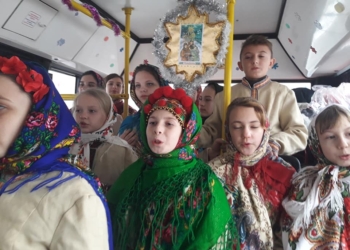 В Николаеве несколько часов курсировал «Святочный троллейбус»