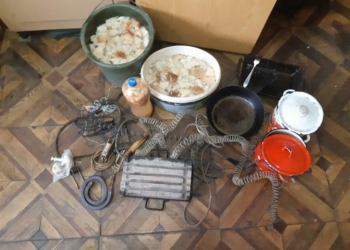 Бездонная бочка какая-то: в Арбузинской колонии снова провели обыск, и снова нашли бражку