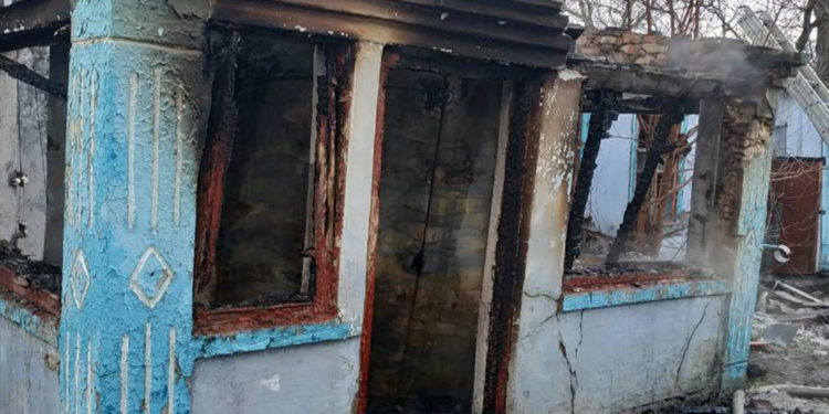 Практически в одно и то же время в одном из сел Николаевщины спасателям пришлось тушить два пожара