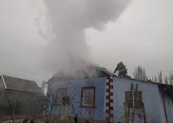 За вчерашний день николаевские спасатели дважды тушили пожары в жилье