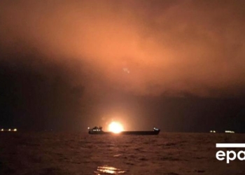 Пожар на танкерах в Керченском проливе: россияне заявили, что найти живых моряков шансов больше нет