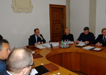 О «болванчиках», «страусах» и превышении полномочий членами исполкома: как сегодня в Николаеве принимали скандальное решение по бюджету