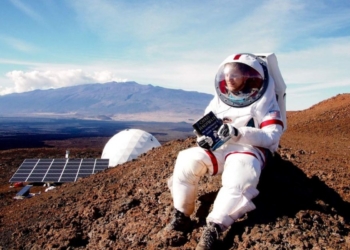 Марс на Земле: тренировочная база участников проекта «Марсианин» в кратере вулкана