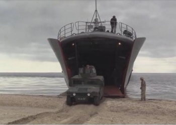 Николаевские морпехи отработали учебно-боевые задачи по десантированию на дикое побережье