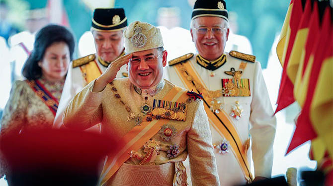 Верховный правитель Малайзии Мухаммад V отрекся от престола