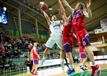 МБК «Николаев» разгромил «Политехник» на выезде