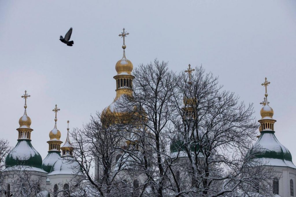 В украинскую поместную церковь перешли уже 100 приходов бывшей УПЦ МП. Южные области «пасут задних» 1