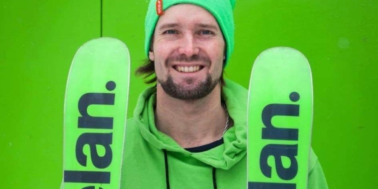 Спасатели нашли лыжника, который заблудился в Карпатах еще перед Рождеством