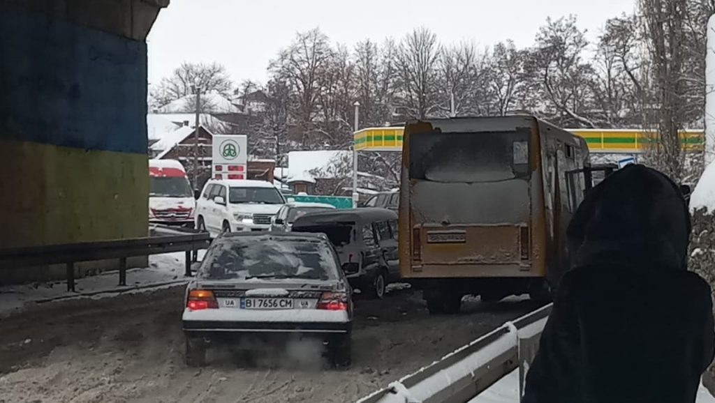 В Первомайске не разминулись легковушка и маршрутка 2