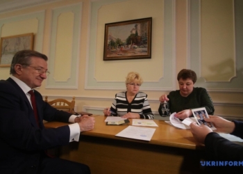 Тарута также подал документы в ЦИК для регистрации кандидатом в президенты