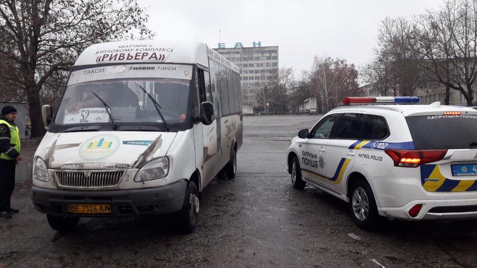«Лысая резина» и жуткое состояние транспортных средств: Укртрансбезопасность проверила маршрутки в Николаеве 33