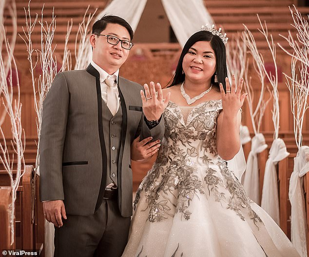 Жестокое разочарование: на Филиппинах брачующиеся, заплатив свадебному распорядителю внушительную сумму, получили торт из полистирола 3