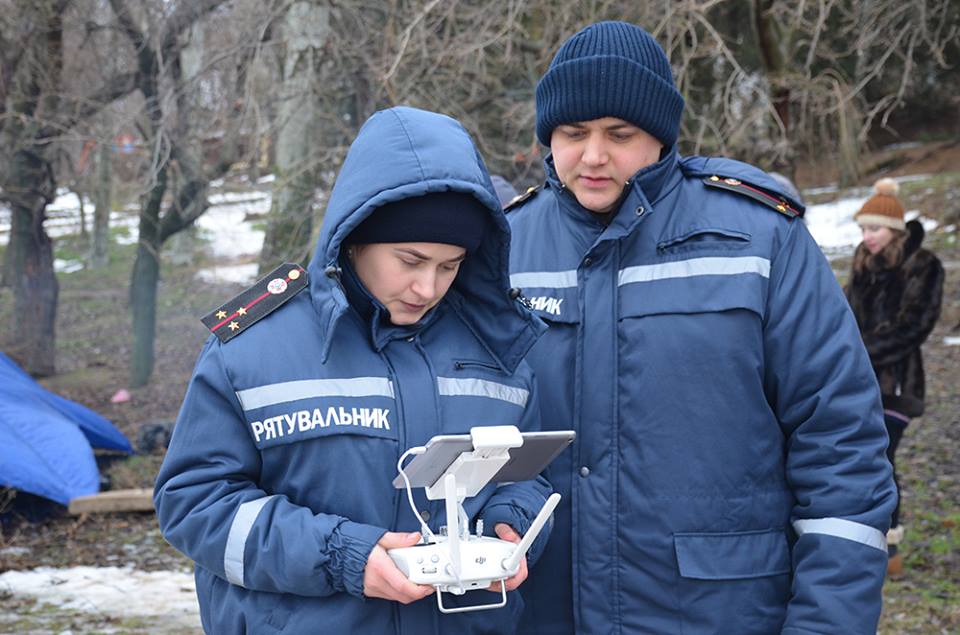 Николаевские спасатели и гвардейцы обеспечивали безопасность традиционных Крещенских купаний 6