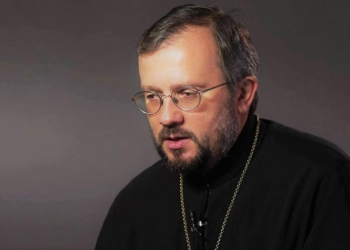 Архимандрит Кирилл Говорун: “Нельзя, чтобы церковь была декорацией на чьем-то предвыборном митинге”
