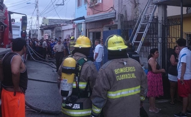В Эквадоре 18 человек погибли при пожаре в наркоцентре