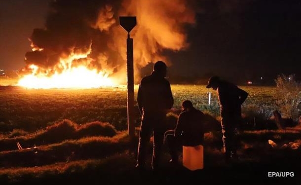 Взрыв на трубопроводе в Мексике: число погибших возросло до 73