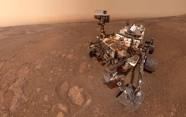 Марсоход Curiosity прислал новое "селфи" 1