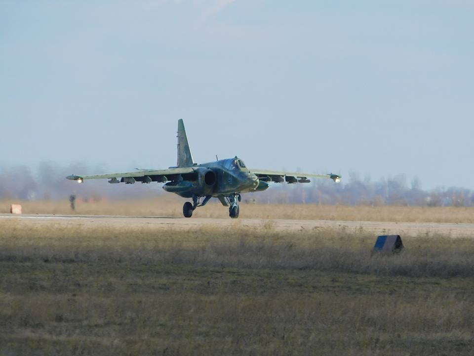 У николаевских летчиков прошла первая в этом году летная смена 7