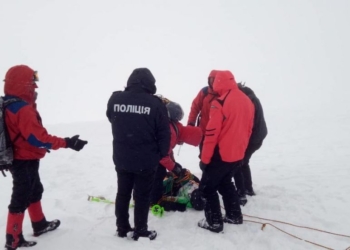 В Карпатах нашли еще одного из пяти пропавших туристов