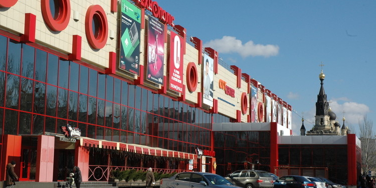 Ночью у «Сити-Центра» николаевские таксисты устроили массовую драку