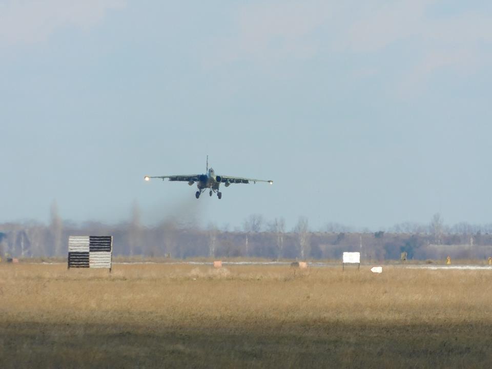 У николаевских летчиков прошла первая в этом году летная смена 9