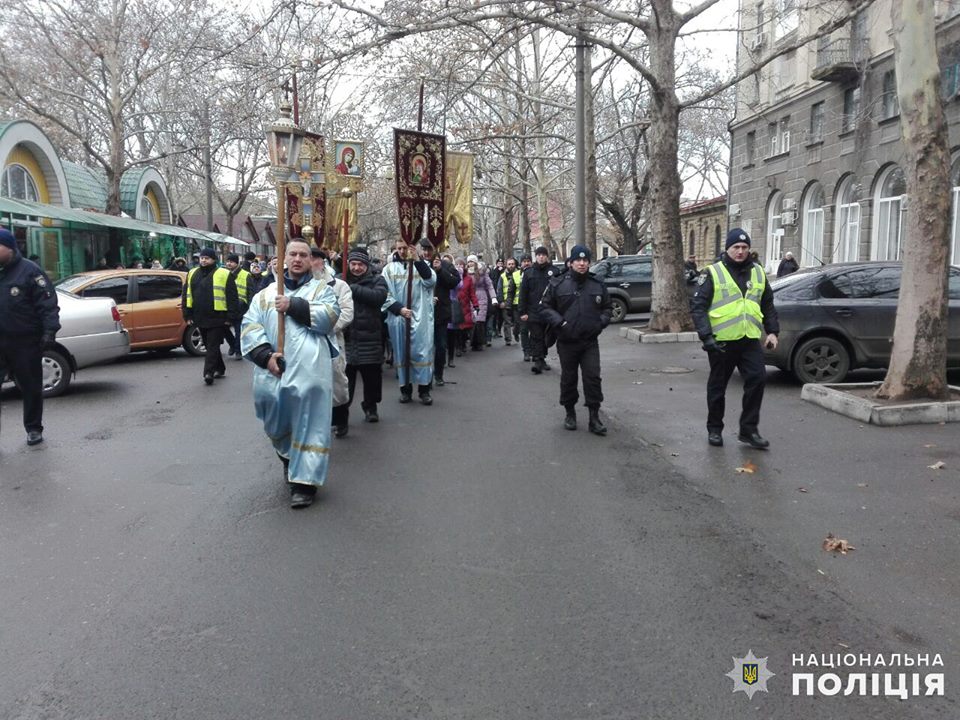 На Николаевщине участие в праздновании Крещения приняли около 25 тысяч граждан - полиция 7