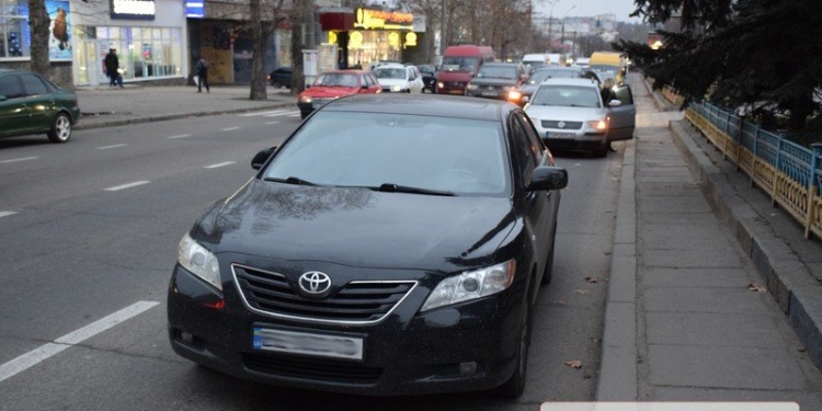 В центре Николаева водитель «Тойоты» сбил пожилую женщину на пешеходном переходе