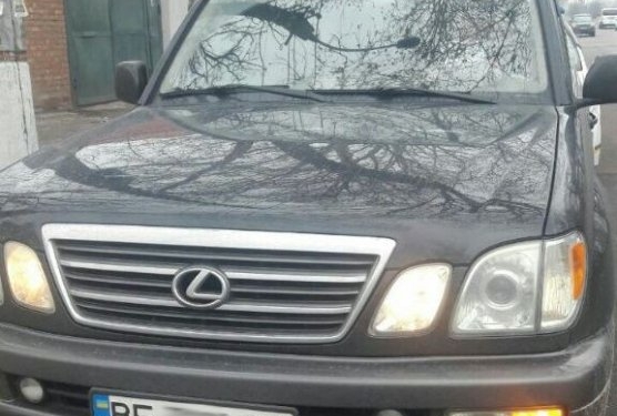 В Николаеве за рулем поймали пьяного водителя Lexus, лишенного прав